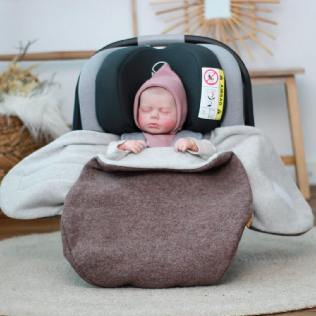 Einschlagdecke für die Babyschale