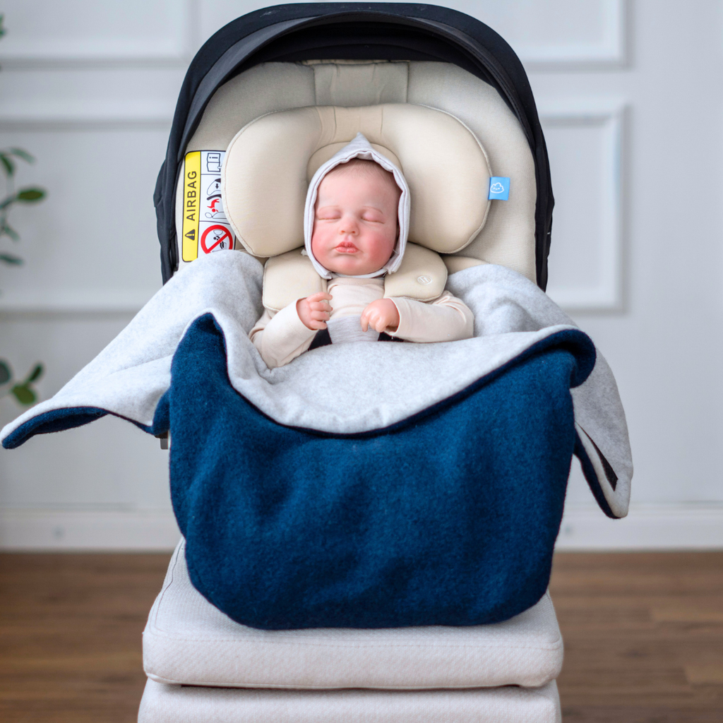Einschlagdecke für die Babyschale