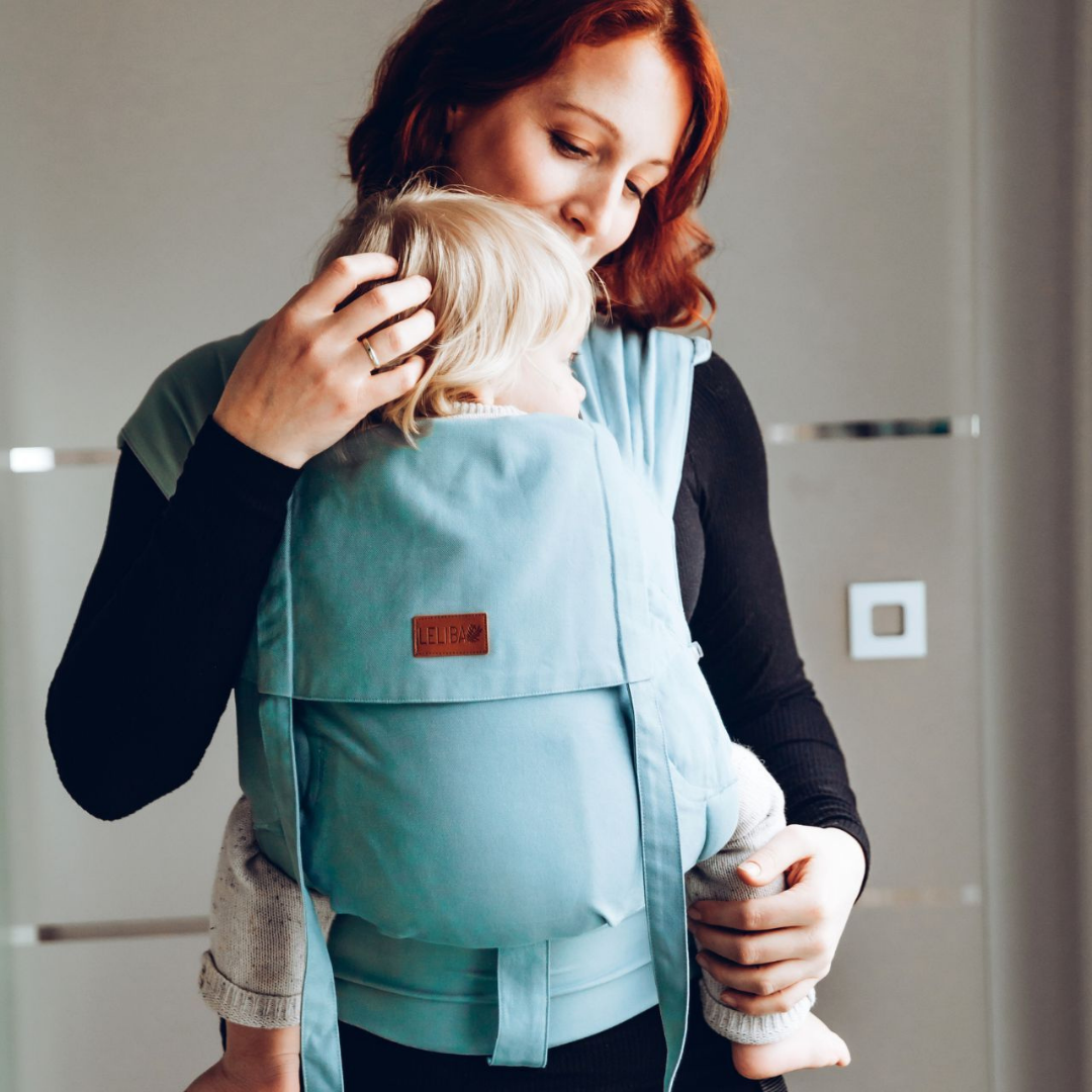 Produktfoto der LELIBA Zack Full-Buckle-Trage in Kalliat – ergonomisch & mitwachsend.
