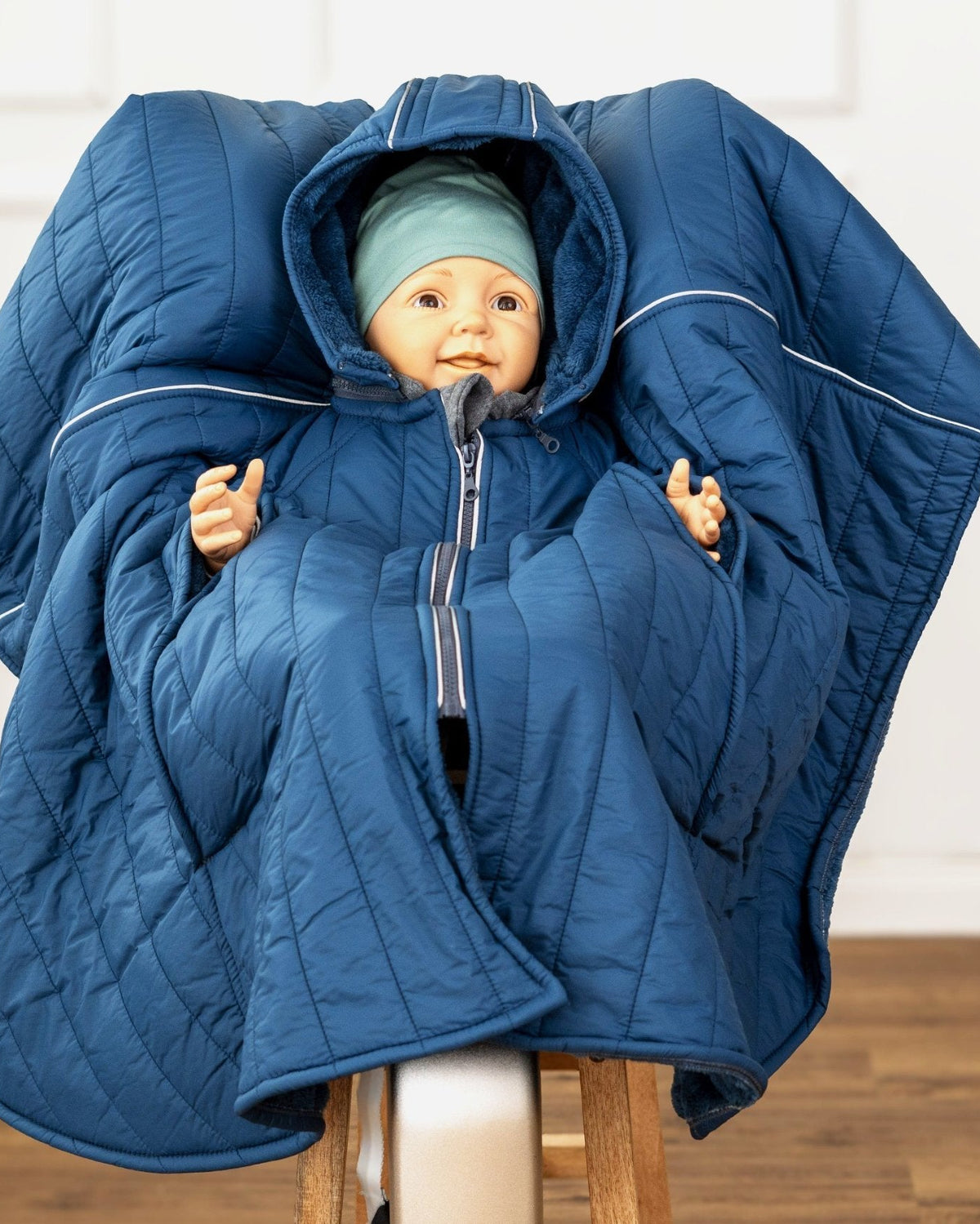 XL Kindersitzponcho Stepp Petrol geschlossen