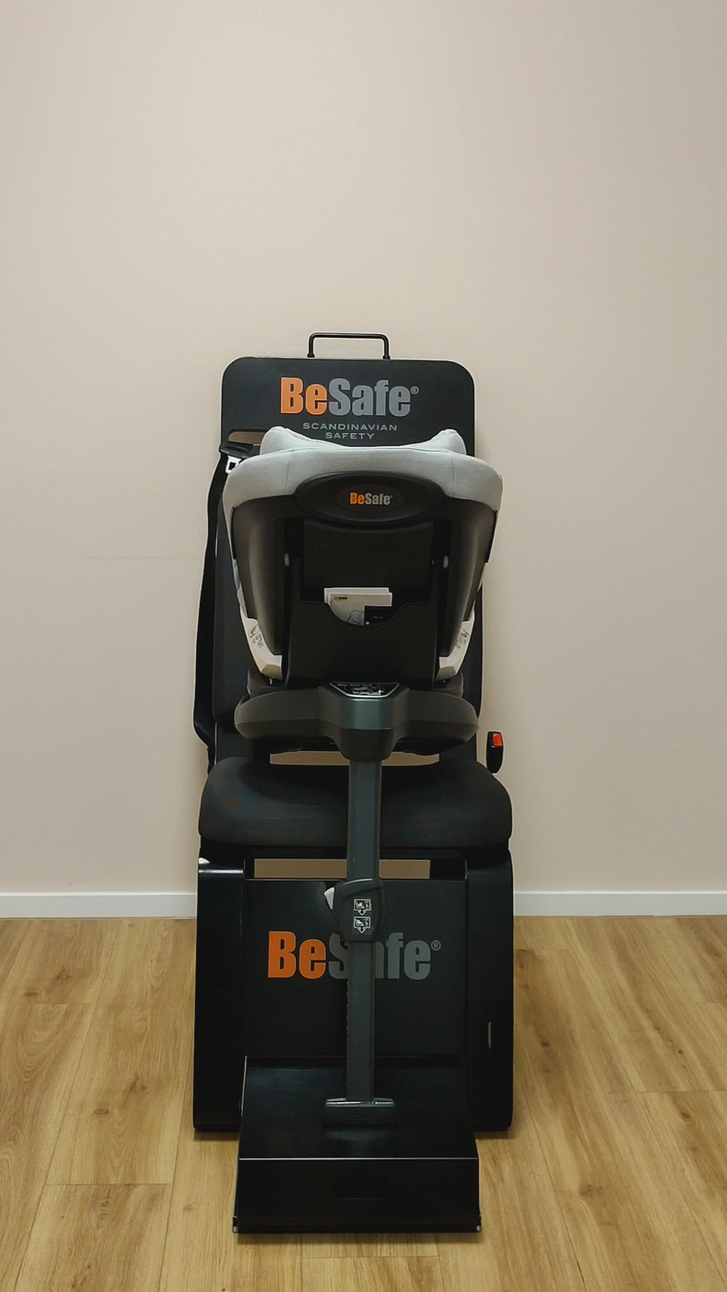 BeSafe iZi Turn i-Size
